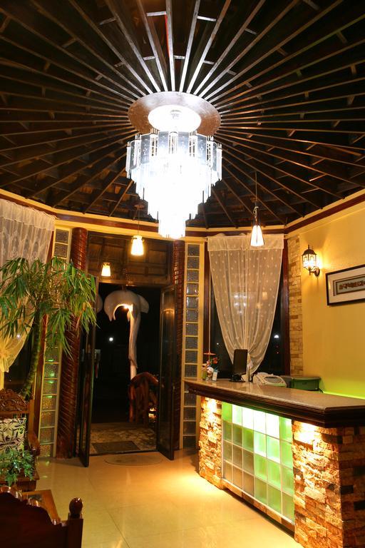 Jaimee'S Hotel, Resort And Restaurant Maasin  Екстериор снимка